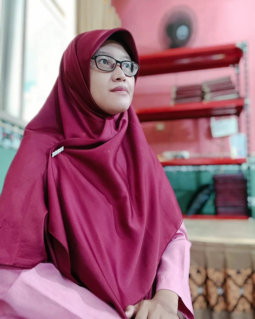 Dina Meyraniza sari, S. Psi_Ketua Yayasan Ramadanthy Islamic School