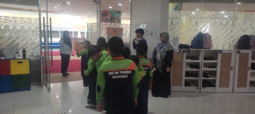 ramadanthy-wisata-edukasi-perpusnas-museum-nasional-ancol-kumpul-tiba-di-perpusnas